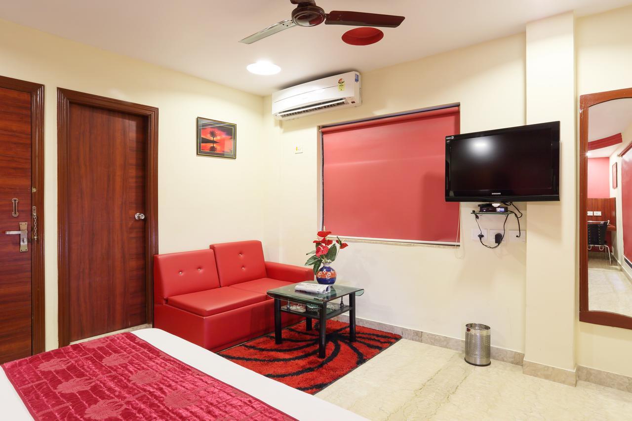 Hotel Narayani Enclave Calcutta Buitenkant foto