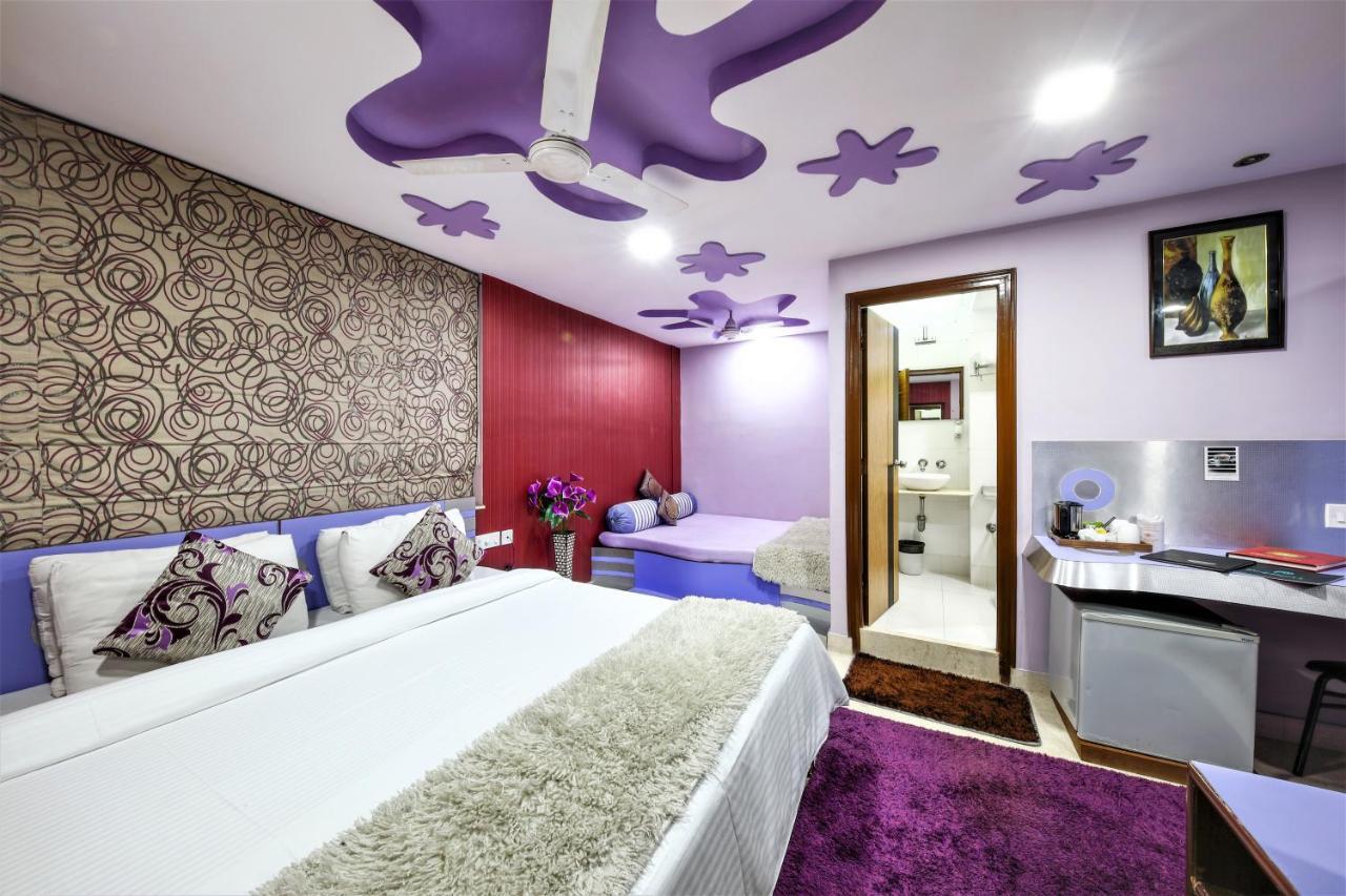 Hotel Narayani Enclave Calcutta Buitenkant foto
